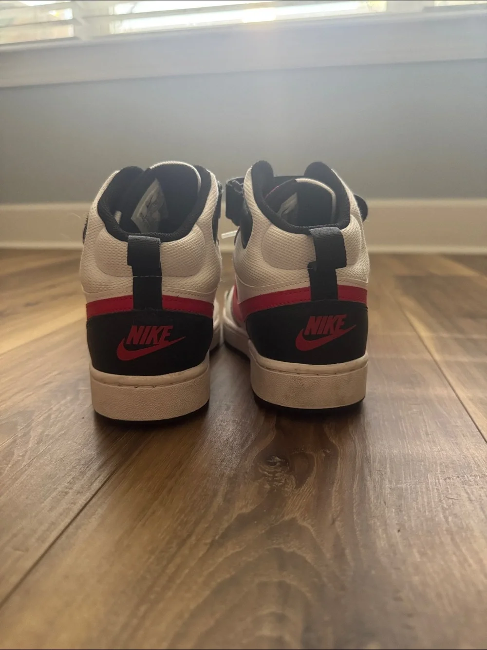 Nike Court Borough Mid 2 - White/Black/University Red